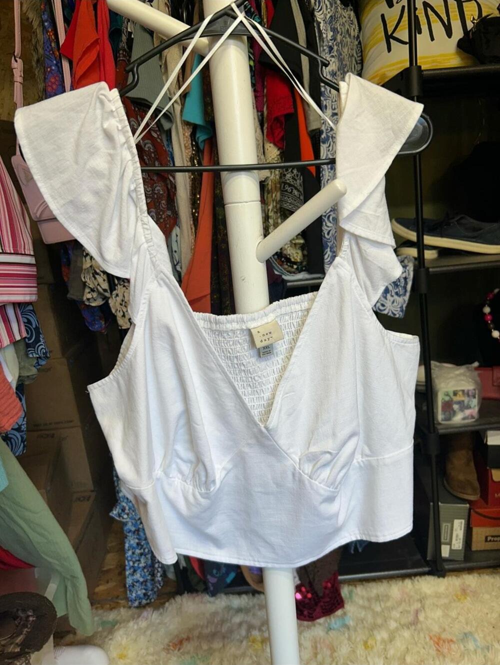 a new day White Ruffle-Strap Smocked-Back Crop Camisole Size XXL